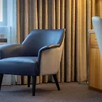 Radisson Blu Hotel, Hotel