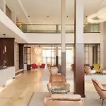 Radisson Blu Hotel, Hotel