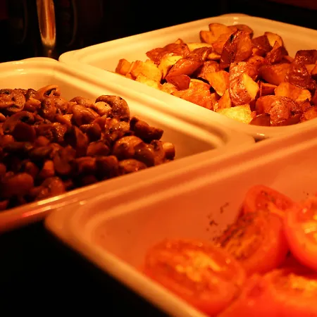 Hotel Radisson Blu Hotel, 4*