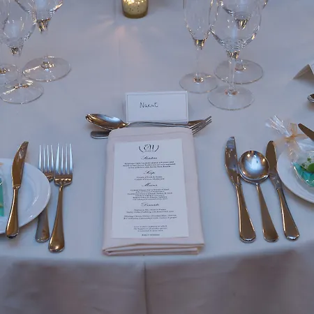 Radisson Blu Hotel, Hotel