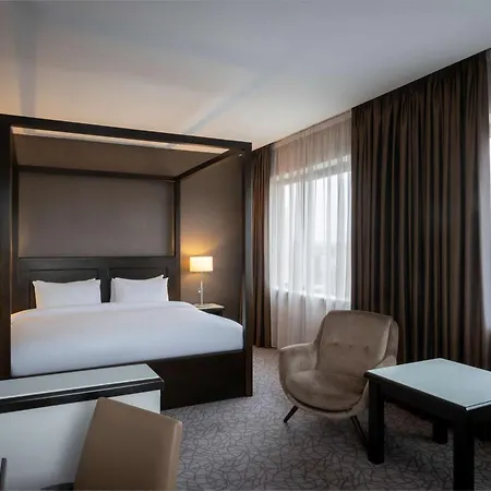 Hotel Radisson Blu Hotel, 4*