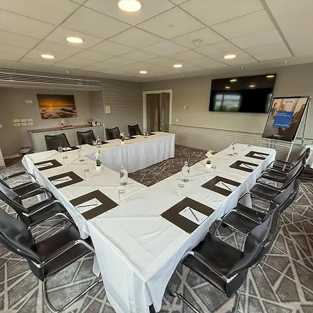 Radisson Blu Hotel, Hotel