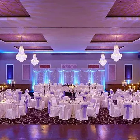 Radisson Blu Hotel, 4*