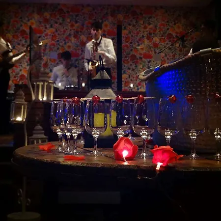 Radisson Blu Hotel, Hotel