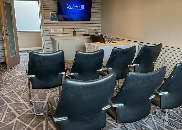 Radisson Blu Hotel, 4*